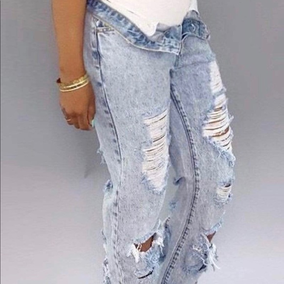 Distressed denim jeans - Picture 6 of 6